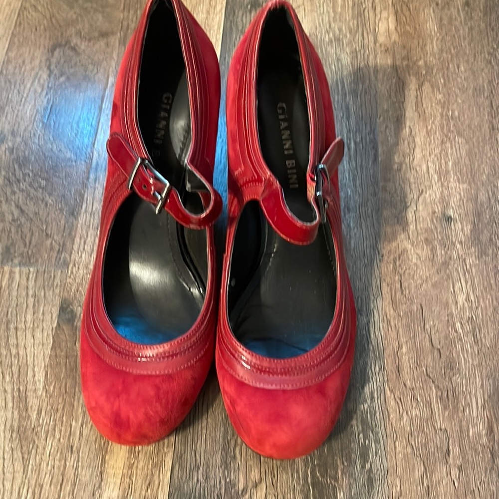 7.5 Red Suede Heel